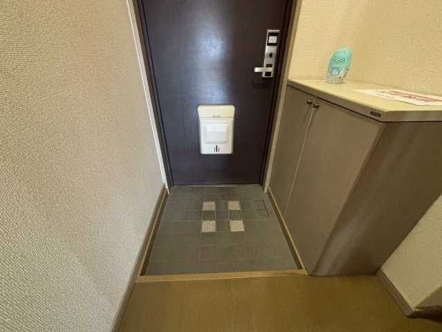 メゾンハンクスＭＴＩの玄関