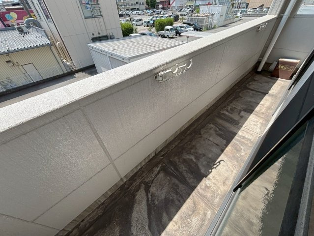 メゾンハンクスＭＴＩのバルコニー