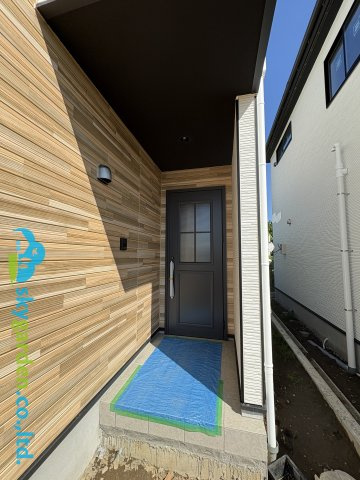 高座郡寒川町田端１期　新築戸建　全３棟１号棟の玄関|毎日通る玄関はこちらです