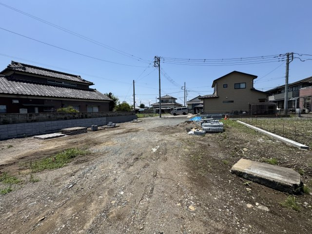 新築　前橋市女屋町全5棟　Blooming　Garden　3号棟の外観|現地写真　2026年12月完成予定！類似物件のご内覧等、お気軽にお問合せください♪　							
　							
