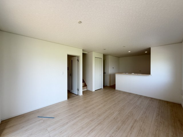 【居間・リビング】 | 幸手市西第7　CRADLE GARDEN　新築戸建　全3棟　3号棟