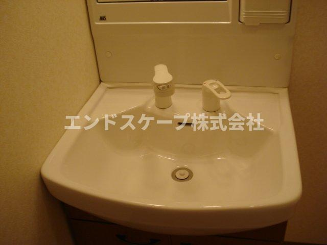 シャンティの独立洗面台|洗髪洗面化粧台
高崎、前橋のお部屋探しはエンドスケープまで！お客様の理想お聞かせ下さい♪