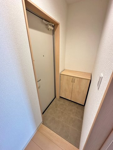 F+style浜寺石津町西1号館の玄関
