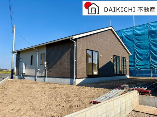 CRADLE  GARDEN　幸手市神扇第1　新築戸建　全3棟　2号棟の画像