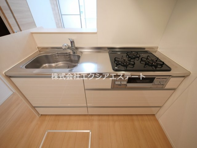 PLAISIR La Lumierepureのキッチン