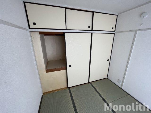 鶴山台34号棟の収納