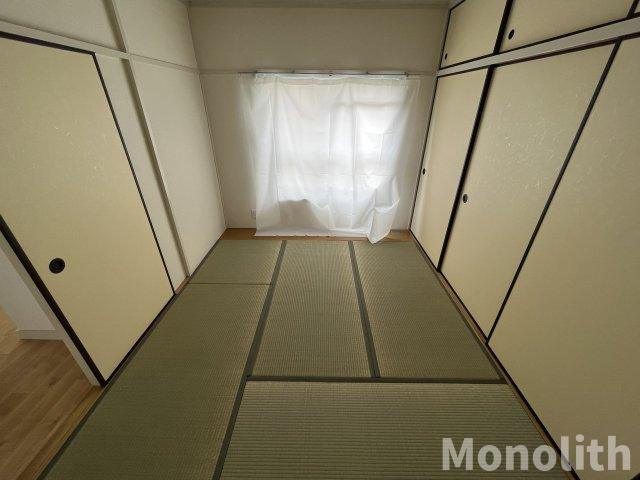 鶴山台34号棟の和室