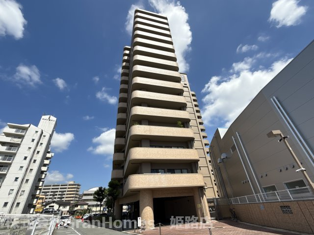 ライオンズマンション姫路東今宿の外観