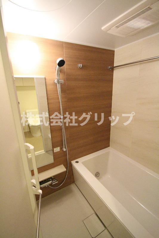 ザ・パークハビオ横浜東神奈川の浴室