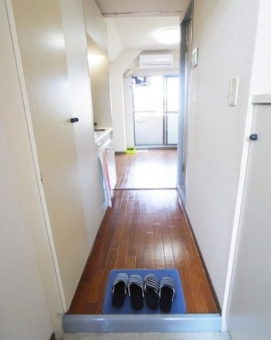 日神パレス八王子の玄関