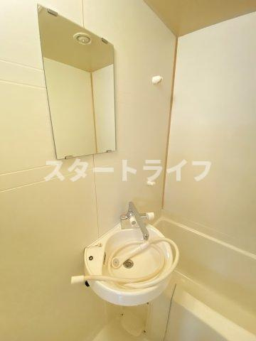 大阪市淀川区宮原１丁目の賃貸マンションの洗面所