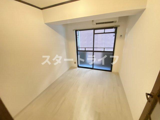 大阪市淀川区宮原１丁目の賃貸マンションの居間・リビング