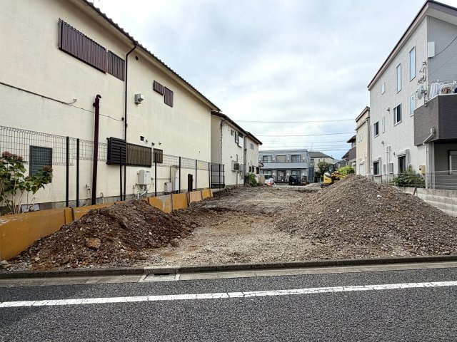 杉並区井草1丁目　ZEH水準×省エネ邸宅　限定4棟の外観|東側　2026年8月2日撮影