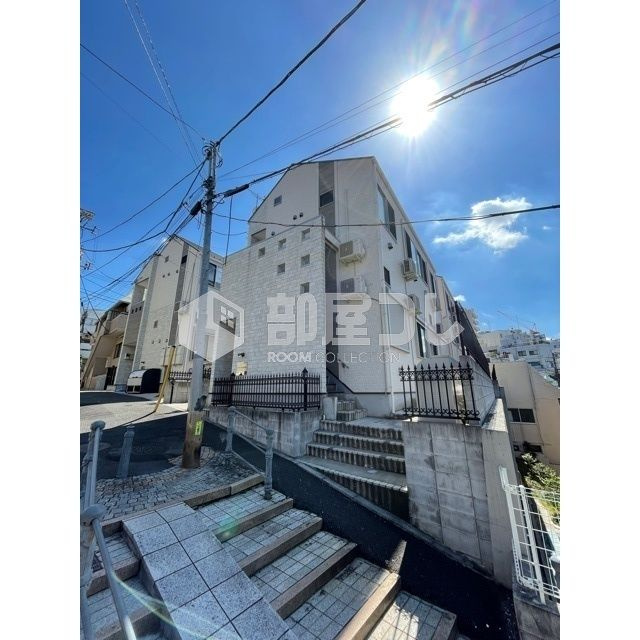 リヴィエール高田馬場の外観
