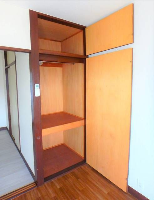 武蔵村山市大南３丁目の賃貸マンションの収納