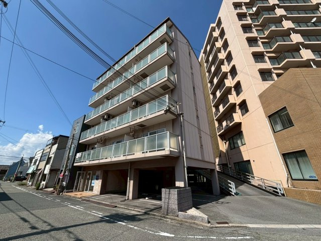 ファーストイン夢前川駅前の外観