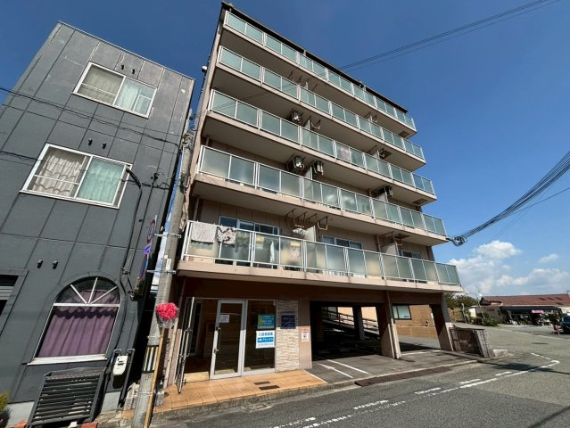 ファーストイン夢前川駅前の外観