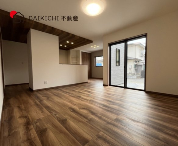 【居間・リビング】 | 幸手市中第１期　ワイウッドコート　新築戸建　全3棟　2号棟