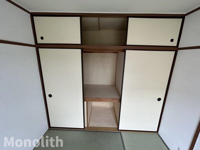 鶴山台31号棟の和室