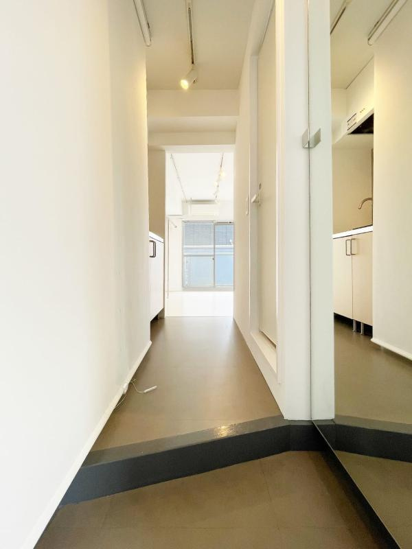 G APARTMENTの玄関|玄関