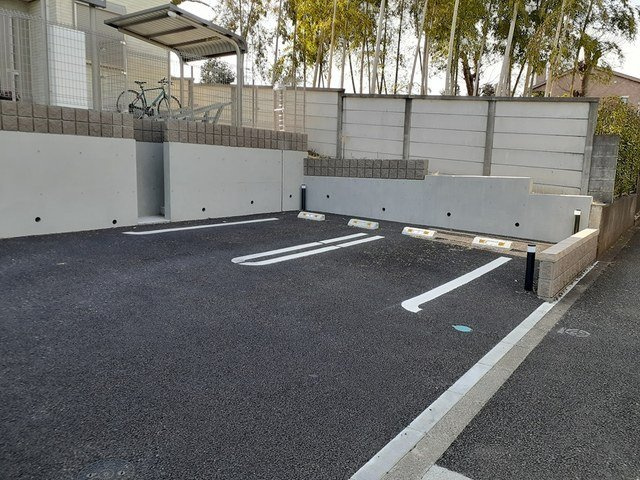 Ｓｏｒａ　Ｊｉｎｄａｉｊｉの駐車場|駐車場があります