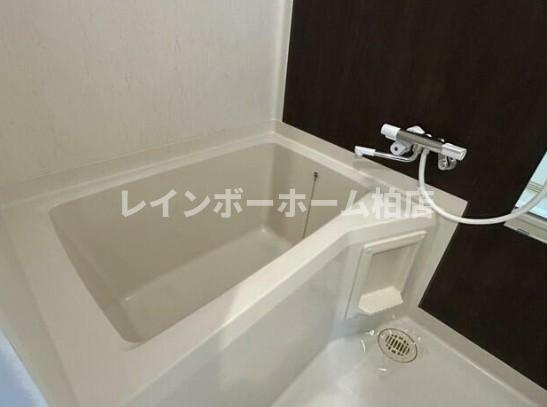 フリーレント付き　【非対面対応】接客・申込・契約オンライン！LINE×相談可！の浴室