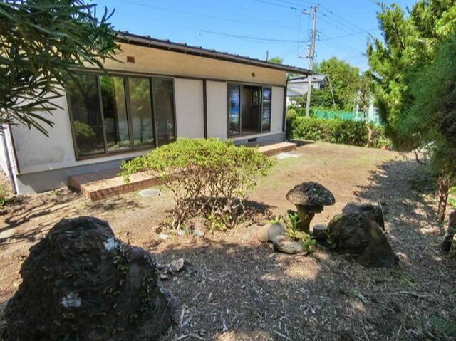 城ヶ崎海岸　バリアフリーにリフォーム済みの平屋建ての庭