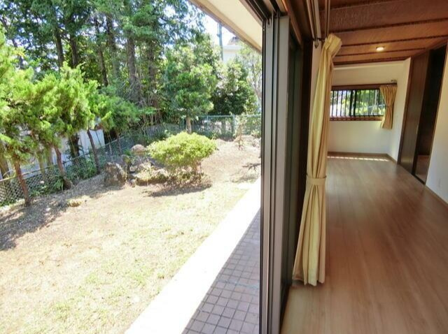 城ヶ崎海岸　バリアフリーにリフォーム済みの平屋建ての庭