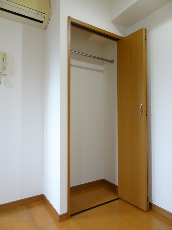 西東京市田無町６丁目の賃貸マンションの収納