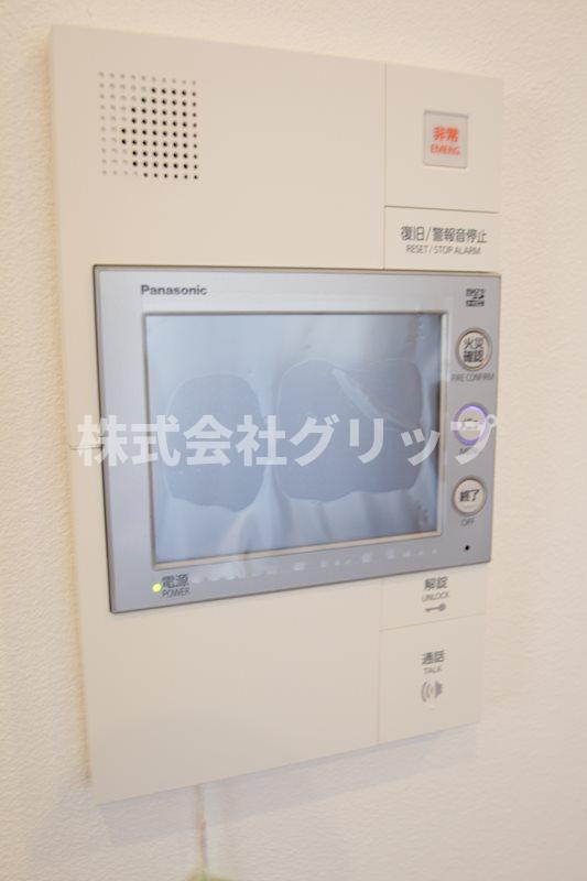 横浜市西区中央２丁目の賃貸マンション