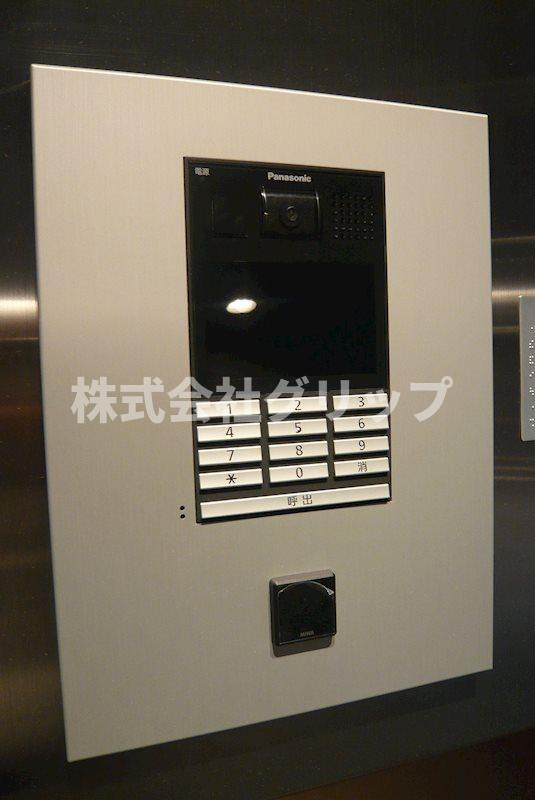 横浜市西区中央２丁目の賃貸マンション