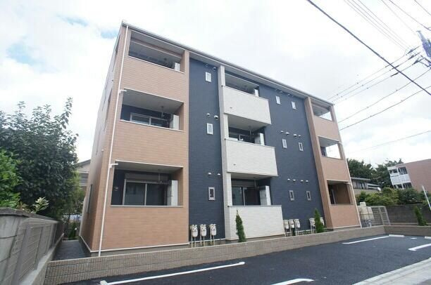 ラスパシオの外観
