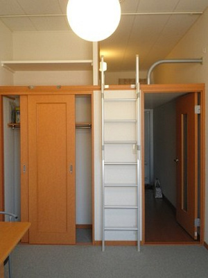 【居間・リビング】 | レオパレスヴィラ　スイサ | 2階のお部屋です。