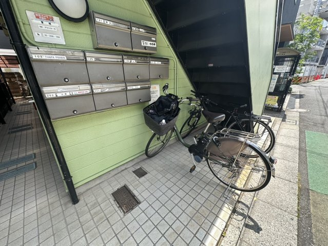 上高田ハイムのロビー|落ち着いたロビーです