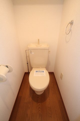 【トイレ】 | セシーズイシイ16 | ※同建物ほかのお部屋の写真です。
