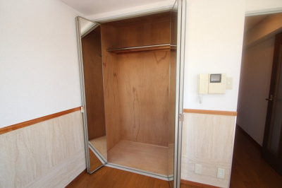【収納】 | セシーズイシイ16 | ※同建物ほかのお部屋の写真です。