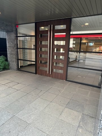 CITYSPIRE三ノ輪のエントランス