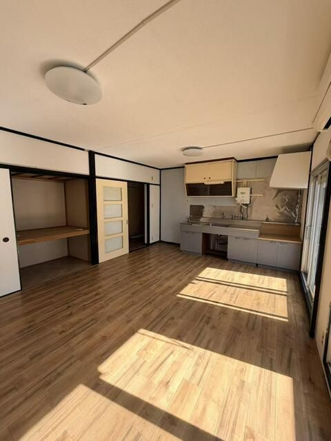 東高森団地　１１　号棟のキッチン