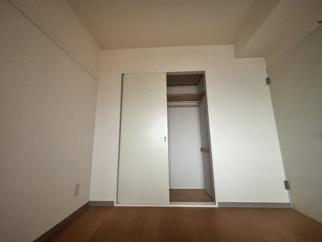 洋室収納★
