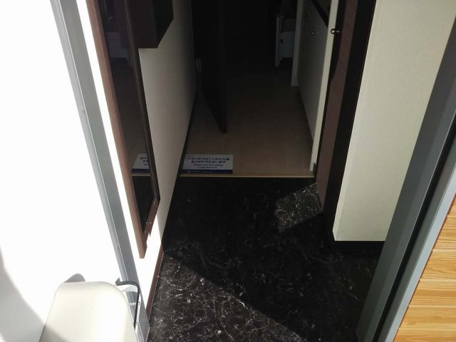 レオネクストクレールの玄関