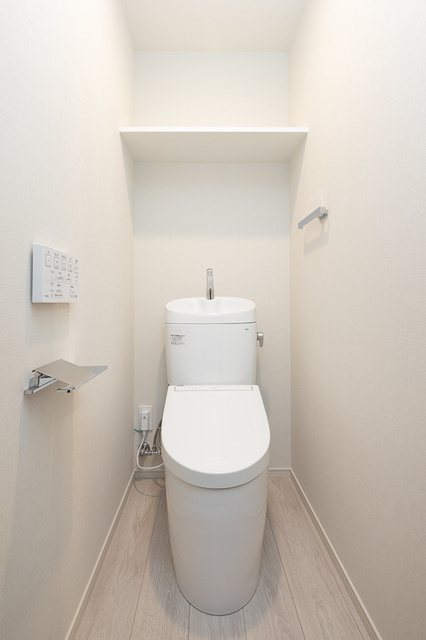 ＲＪＲプレシア東十条ガーデンのトイレ|※写真は同タイプ住戸です。