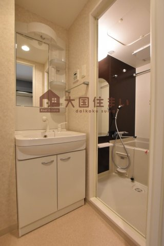 【独立洗面台】 | ラグゼ難波西Ⅱ