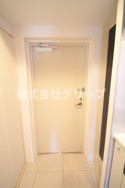 グランド・ガーラ桜木町駅前の玄関