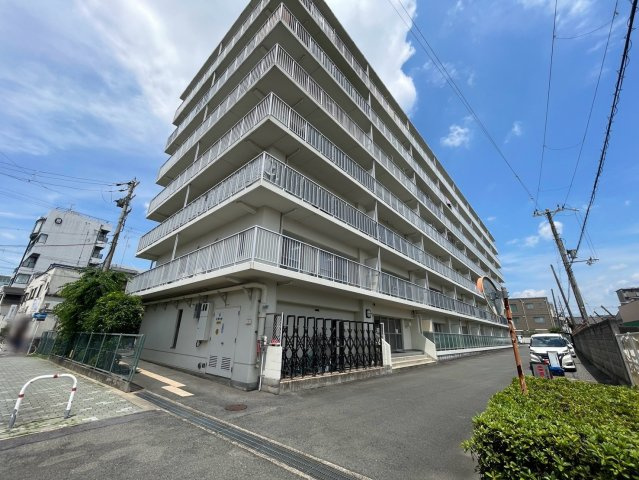 レスポアール三条朱雀の外観