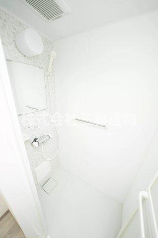 AP269 グリシュアーヴ旭町 104のシャワールーム|



