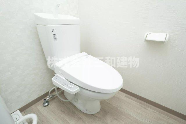 AP269 グリシュアーヴ旭町 104のトイレ|



