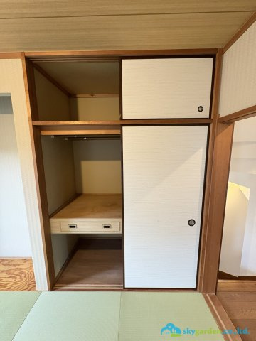 藤沢市羽鳥１丁目　中古戸建の収納
