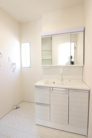 【独立洗面台】 | 厚木市鳶尾　全２棟　新築住宅