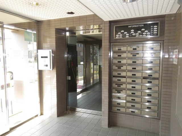 ライオンズマンション川越南のエントランス