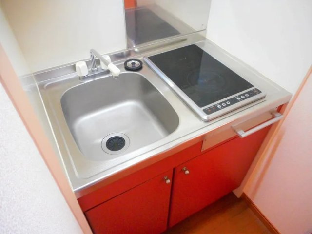 レオパレスリバーサイド上砂のキッチン|※同タイプ代表写真となり設備仕様は一部異なる場合があります。